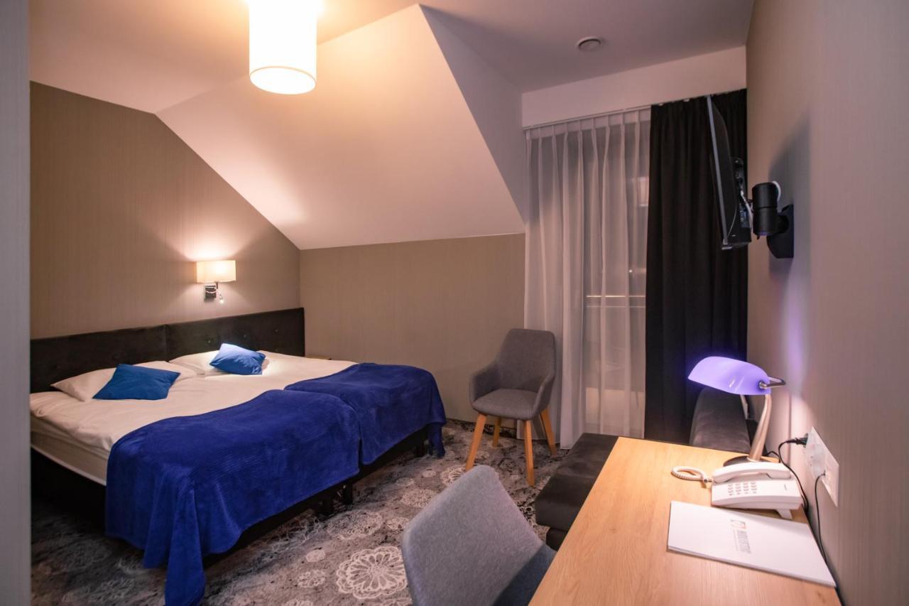 Holistic Hotel Solec Zdroj Exterior photo