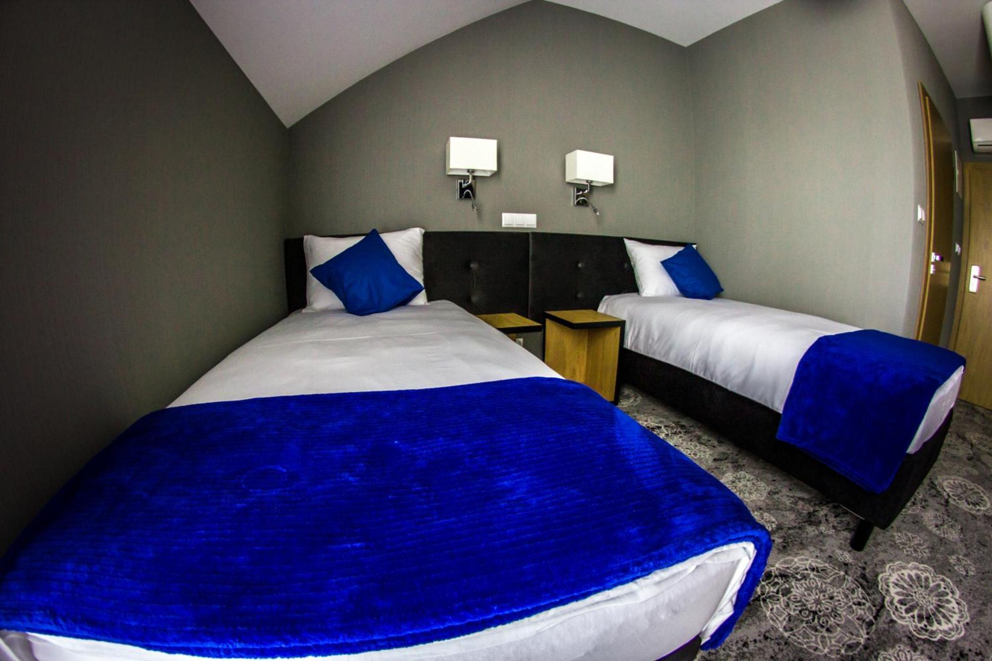 Holistic Hotel Solec Zdroj Exterior photo