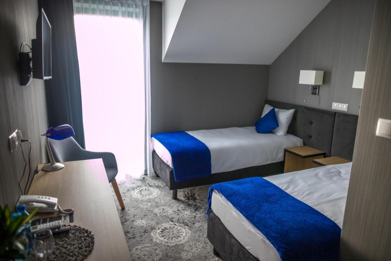 Holistic Hotel Solec Zdroj Exterior photo